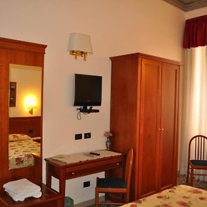 Kamer met een King Size Bed